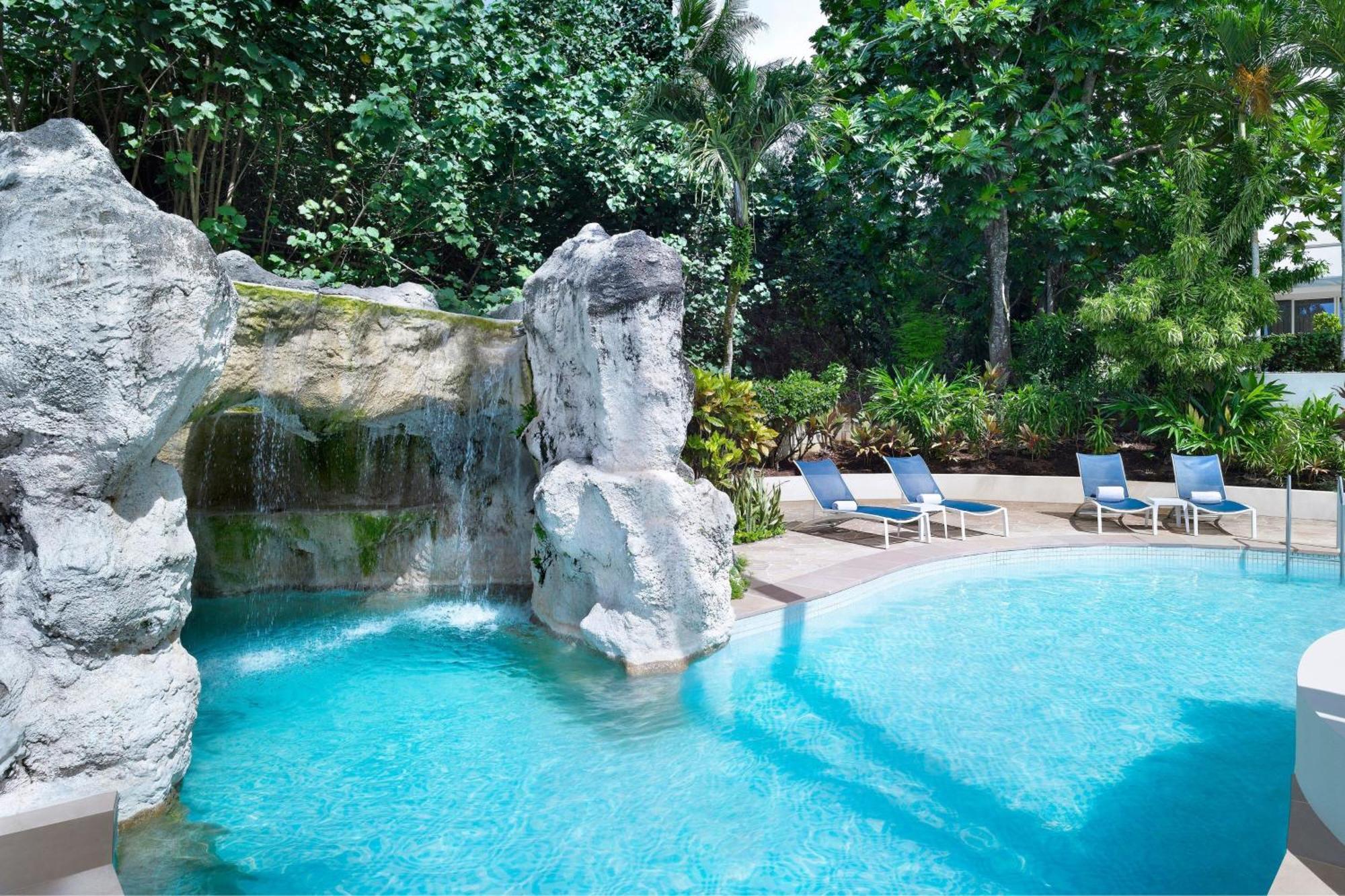 The Westin Resort Guam Tumon Exterior photo